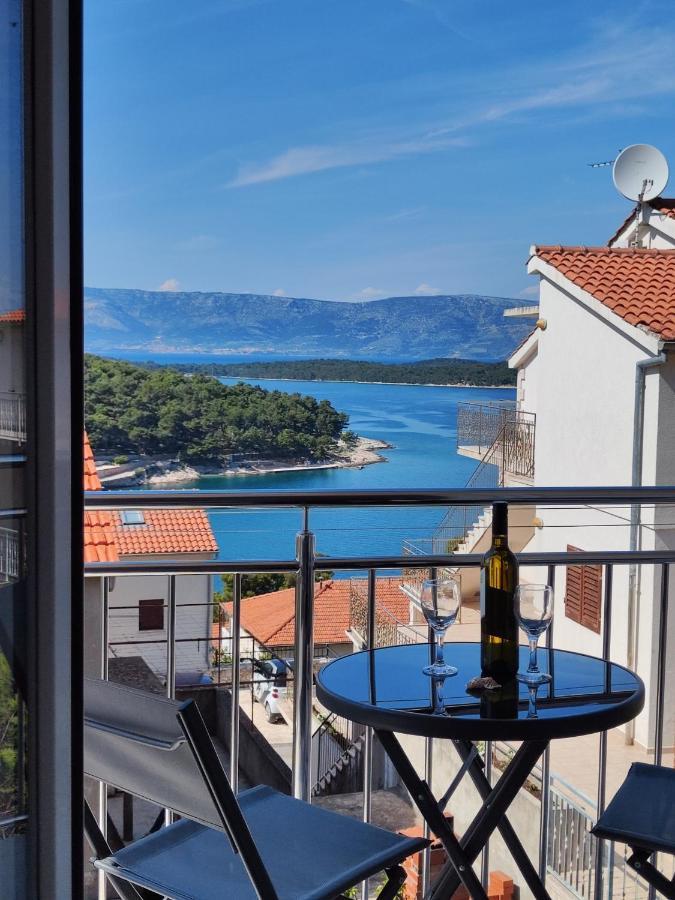 Apartment Jelsa Blue Sea View *